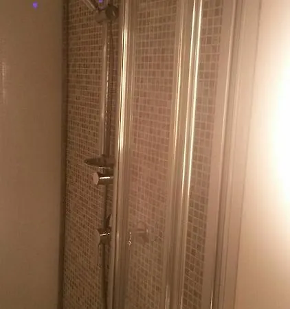 Oda ve Kahvaltı Ginevra Pisa